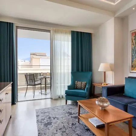 Electra Metropolis Hotel 5*