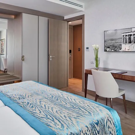 Hotel Electra Metropolis 5*